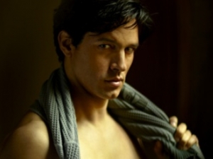 Gabriel Garko su Vanity Fair: amo Sara e penso a mio figlio