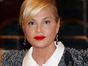 Simona Ventura: mi piace essere corteggiata ma non sono una sciupa-famiglie.