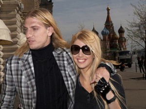 Wanda Nara, moglie di Maxi Lopez, è incinta: foto e video.