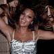 Sarah Nile hot: fuori di seno, ci pensa il suo ex Pierluigi Montuoro