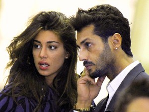 Fabrizio Corona difende Belen Rodriguez: usata per scandalo cocaina all'Hollywood.