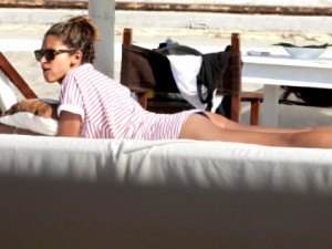 Camila Morais in vacanza senza Borriello.