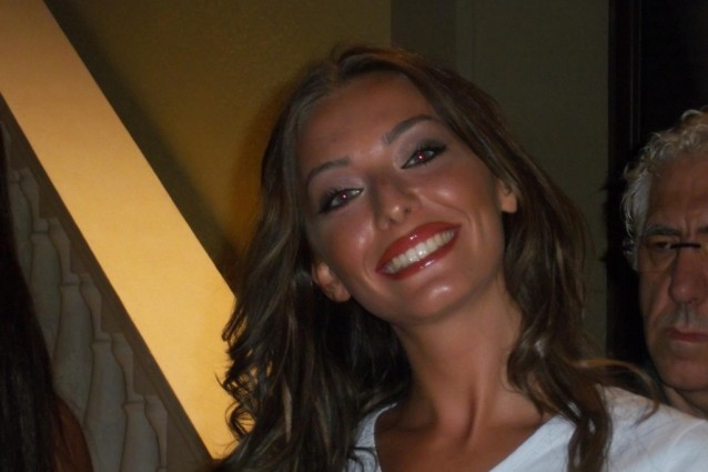 Il flirt di Alessia Tedeschi, Miss Tv Sorrisi e Canzoni, con Mirigliani Jr.