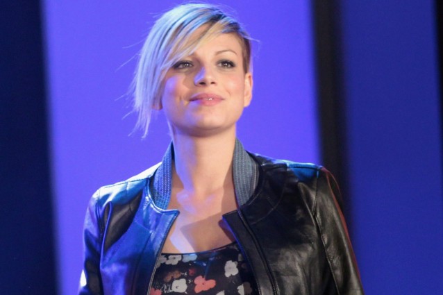http://static.fanpage.it/gossipfanpage/wp-content/uploads/2012/01/Emma-Marrone-svela-la-partecipazione-a-Sanremo-2012-e-attacca-la-Venegoni-638x425.jpg