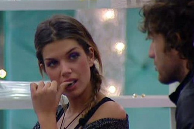 Lo scontro tra Chiara Giorgianni e la fidanzata di Amedeo Aterrano al Gf 12.