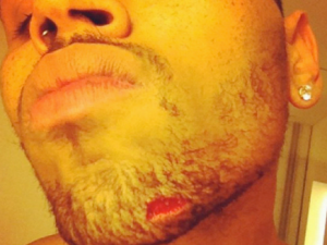 Rissa per Rihanna tra Chris Brown e Drake.