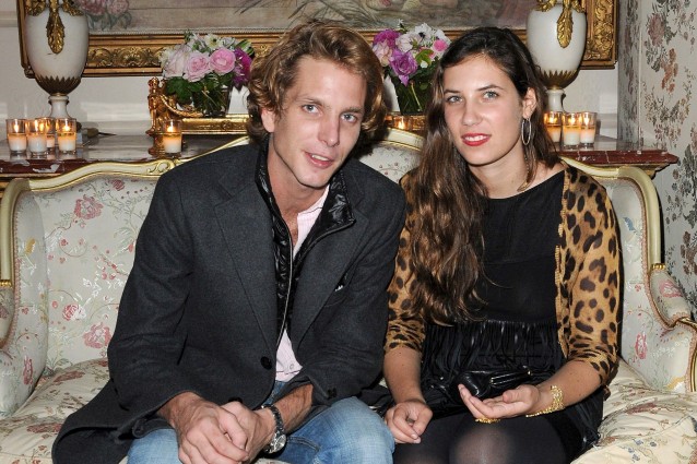 Andrea Casiraghi sposa Tatiana con la benedizione di Carolina.
