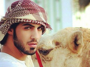 Omar Al Borkan Gala espulso dal suo paese perché troppo bello.