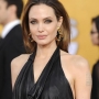 le spalle ossute dell attrice
