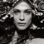 elisa sednaoui nel calendario pirelli 2011 da il volto a flora la dea che simboleggia la natura