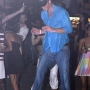 Harry riprende a ballare