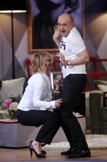 Maria si scatena nel ballo con Signorini
