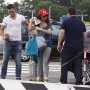 Raffaella Fico in strada