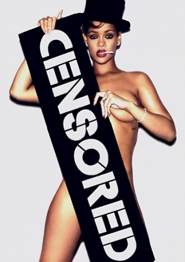 Rihanna su Instagram offre ai fan un album di foto hot http://static.fanpage.it/gossipfanpage/wp-content/uploads/gallery/rihanna-in-topless/una-censura-hot-800x540.jpg