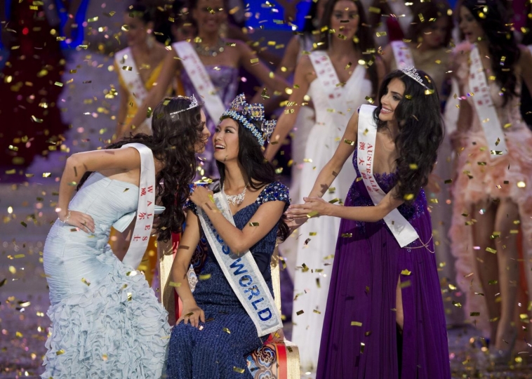 yu wenxia e miss mondo 2012
