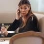 la neomamma belen ed il suo cellulare