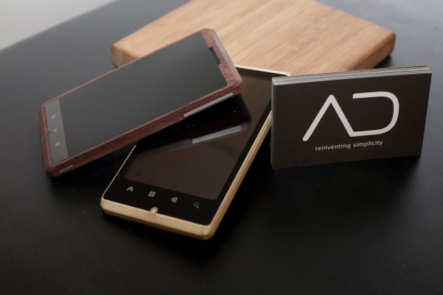 ADzero Bamboo: lo smartphone completamente in bamboo si fa vedere in nuovi render.