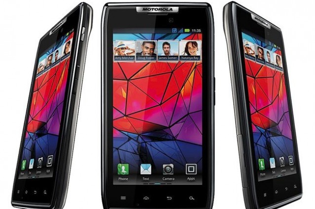 Motorola Razr scontato di circa il 40% su Amazon.it.