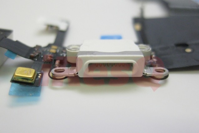 Concept: ecco gli adattatori per il nuovo connettore da 8-pin di iPhone 5 e iPad Mini.