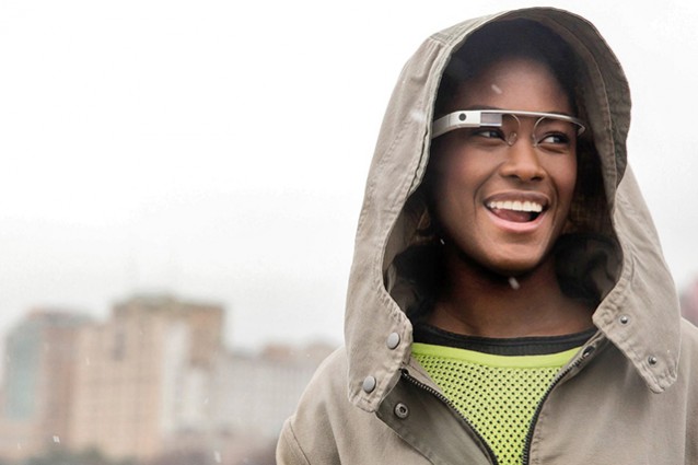Google Glass, secondo gli analisti una rivoluzione come quella avvenuta con l'iPhone.
