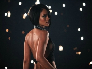 Sondaggio GB: “Umbrella” di Rihanna è la canzone del decennio