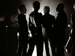 Album di remix per i fan degli U2.