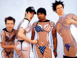 Sum 41 ad aprile a Milano.