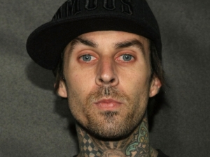 Travis Barker (Blink 182): un album da solista con Slash e Corey Taylor dei Slipknot.