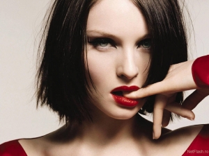 Sophie Ellis-Bextor: album rimandato in autunno