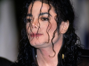 Michael Jackson: il suo medico collaborerà con la giustizia