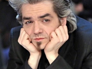 Festival di Sanremo, Morgan scaricato da Mauro Mazza nella prima conferenza stampa