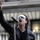 Bono compie 50 anni, tra musica e impegno sociale