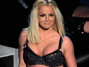 Britney Spears accusata di molestie sessuali da una guardia del corpo.