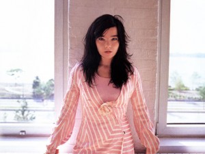 Bjork: nuovo album entro l’anno e in autunno il tour.