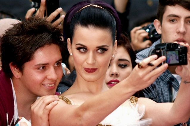 Katy Perry alla giuria di American Idol.