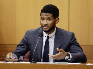 Il figliastro di Usher in fin di vita, i fan pregano su twitter.