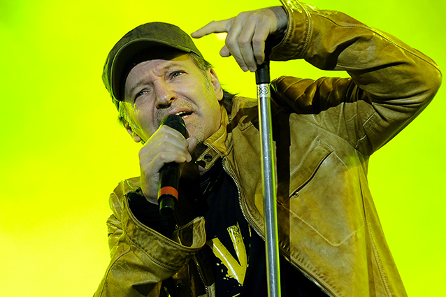 Vasco Rossi compie 61 anni, la Rete lo festeggia.