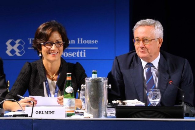 La Gelmini dopo le contestazioni: Sì al dialogo, ma i tagli...