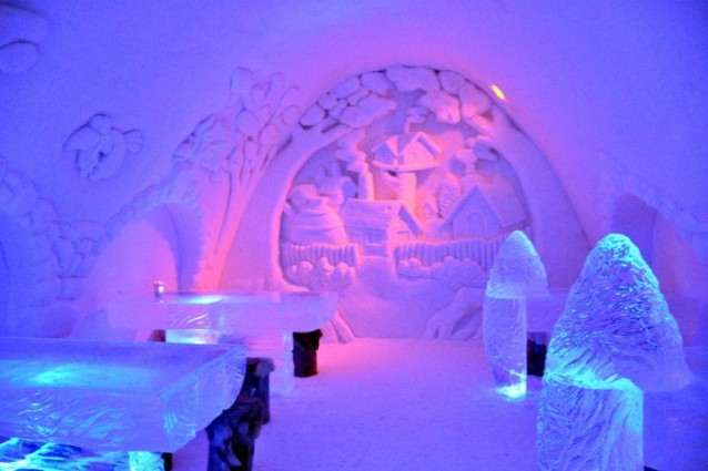 Villaggio e hotel di ghiaccio a Kemi - Finlandia.