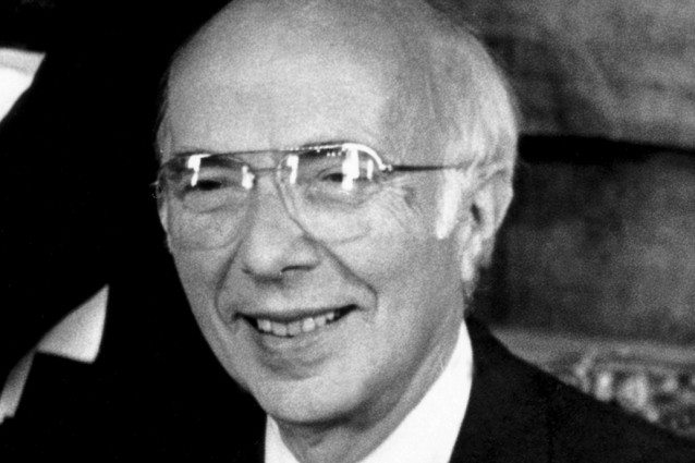 Addio a Renato Dulbecco, il Nobel per la Medicina si è spento a 98 anni.