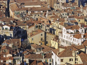Per il recupero dei crediti condominiali necessaria la notifica del precetto e del titolo esecutivo: Cassazione 30.01.2012 n. 1289.