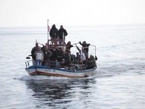 Strage in mare, 54 morti disidratati, un unico superstitite.