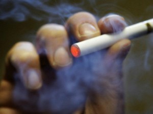 Sigaretta elettronica esplode in Trentino, ferita una donna.