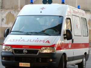 Napoli, bambina muore soffocata il giorno della prima comunione.