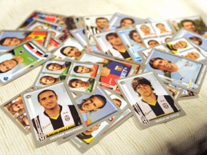 Figurine Panini false: 5,7 milioni di pezzi sequestrati, 7 denunciati (VIDEO).