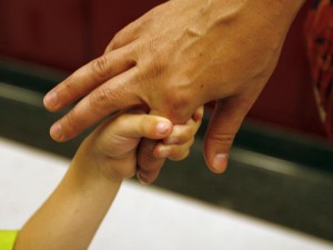 mano mamma figlia