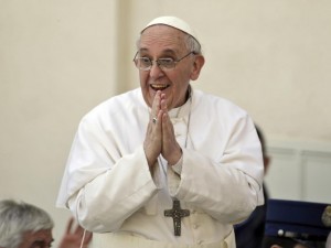 Dal Papa 200mila euro per le famiglie sotto sfratto.