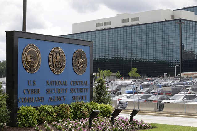Anonymous attacca il sito dell'NSA che smentisce: 