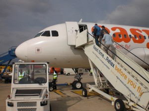 Easyjet, quali le partenze annullate da e verso l'Italia.