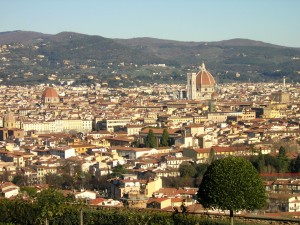 Dormire a Firenze spendendo poco: soluzioni per la vacanza toscana.